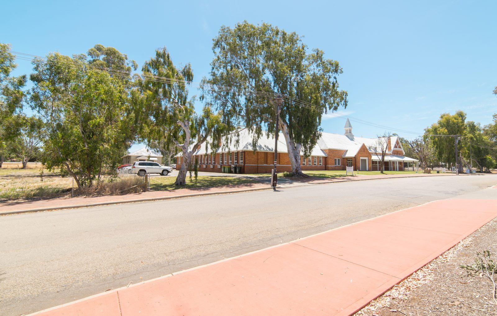 Best Suburbs to Live in Adelaide 2026: By Lifestyle, Family Size and Budget