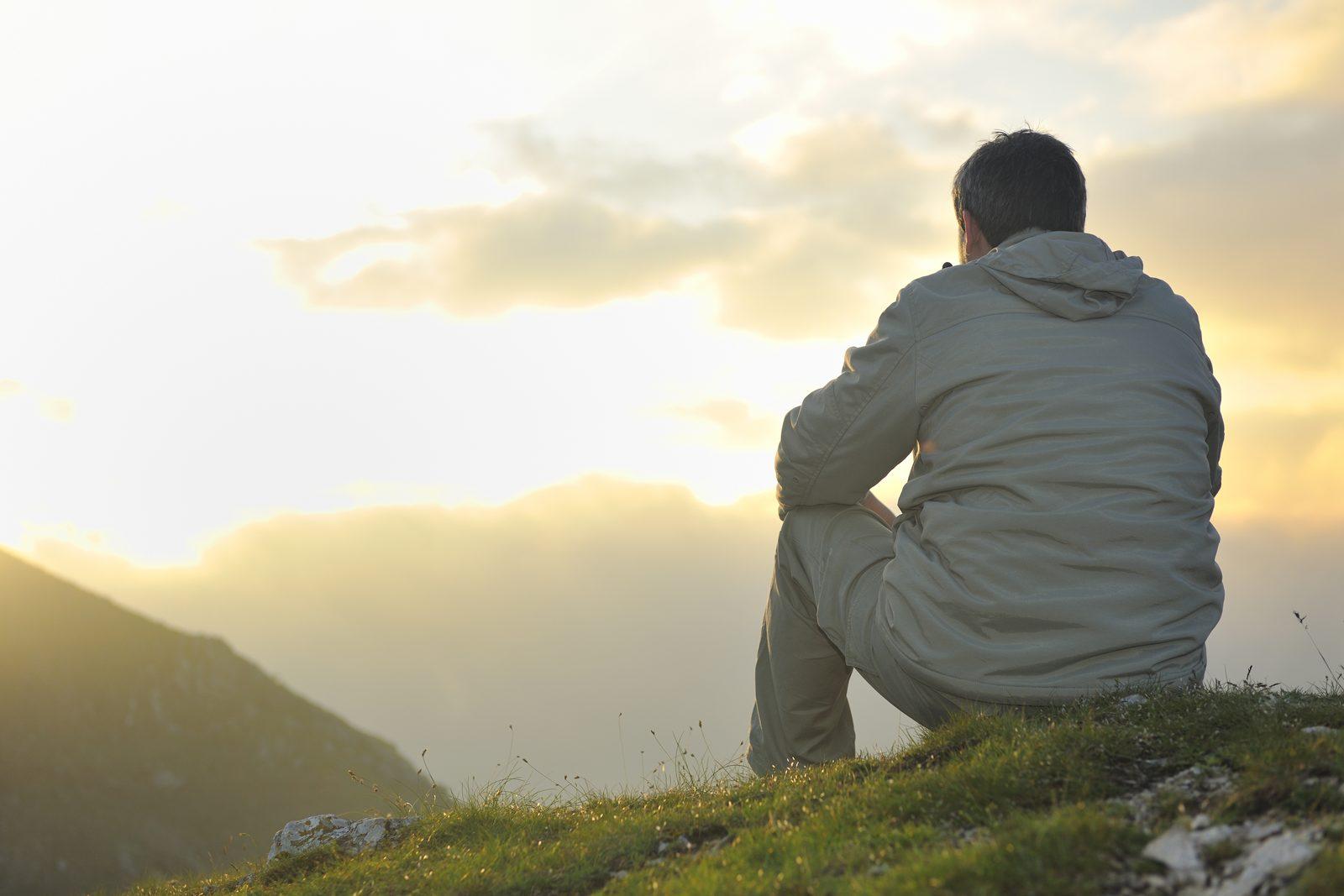 Adelaide residents embrace mindfulness journaling through local favorite spots